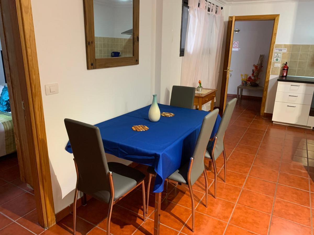 Basement Apartment Very Large Fantastic Location Playa Blanca  Exterior foto